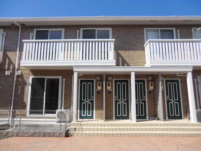 18/25 エントランス