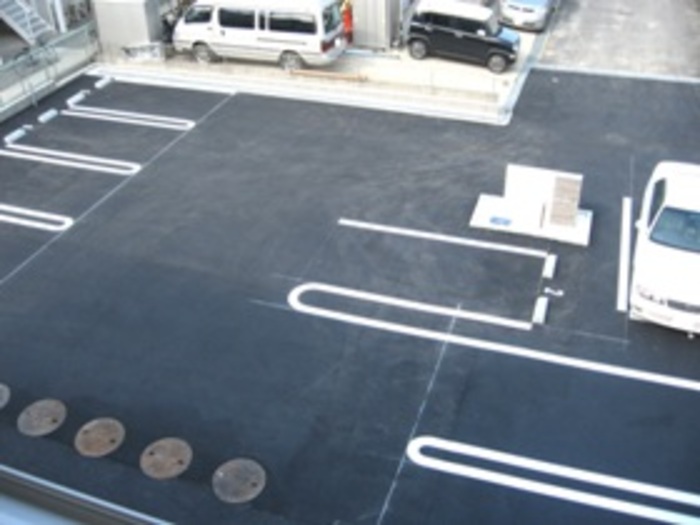17/22 駐車場