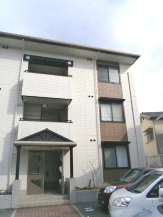 17/20 エントランス