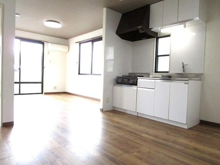 3/20 リビング/ダイニング