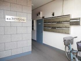 16/16 エントランス