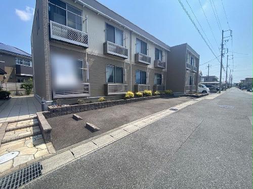 13/19 駐車場
