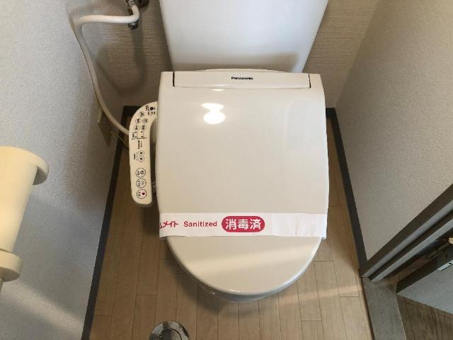 17/27 トイレ