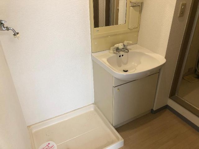 18/27 洗面