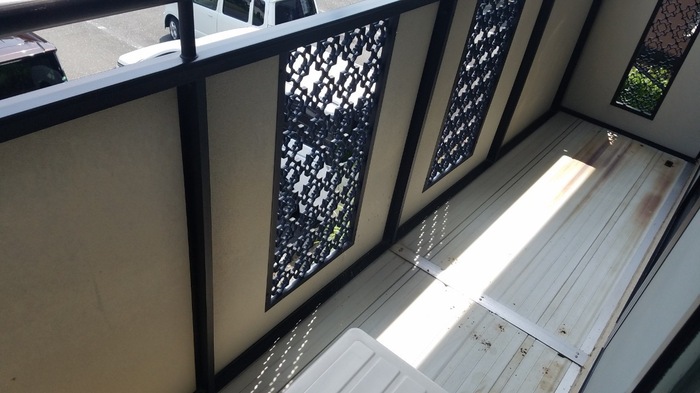 17/20 バルコニー