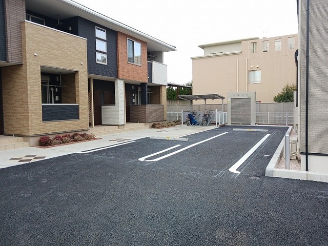 2/8 駐車場