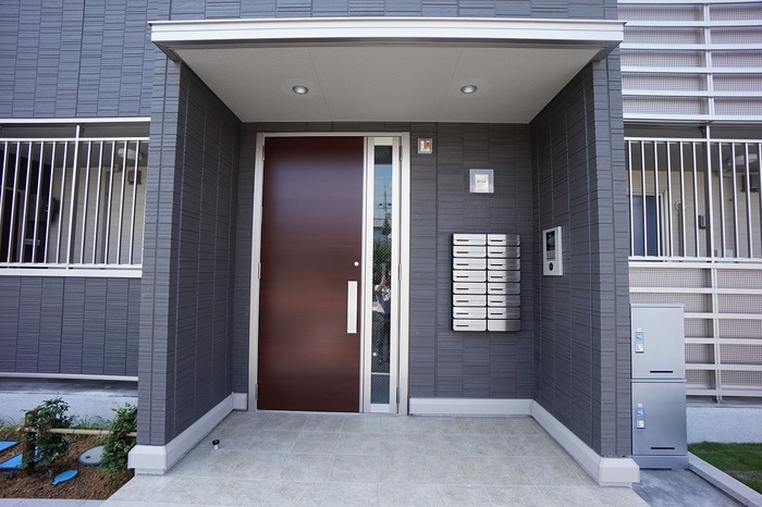 8/10 エントランス