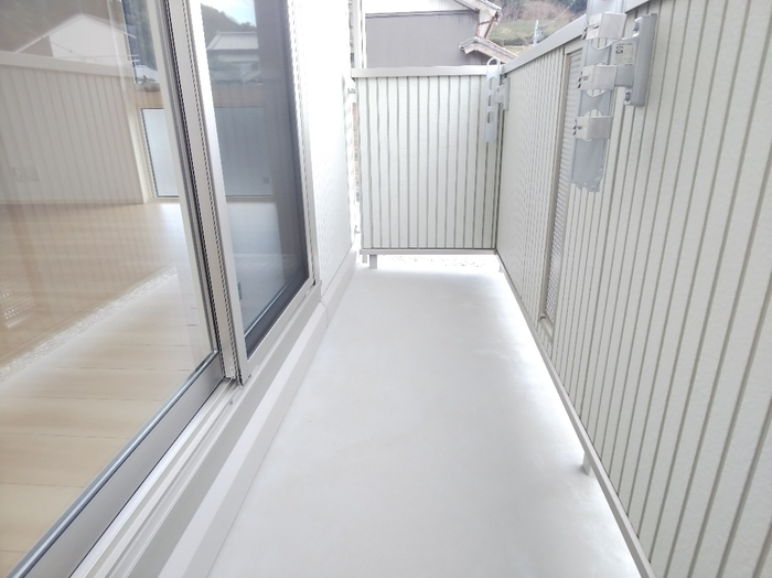 13/22 バルコニー