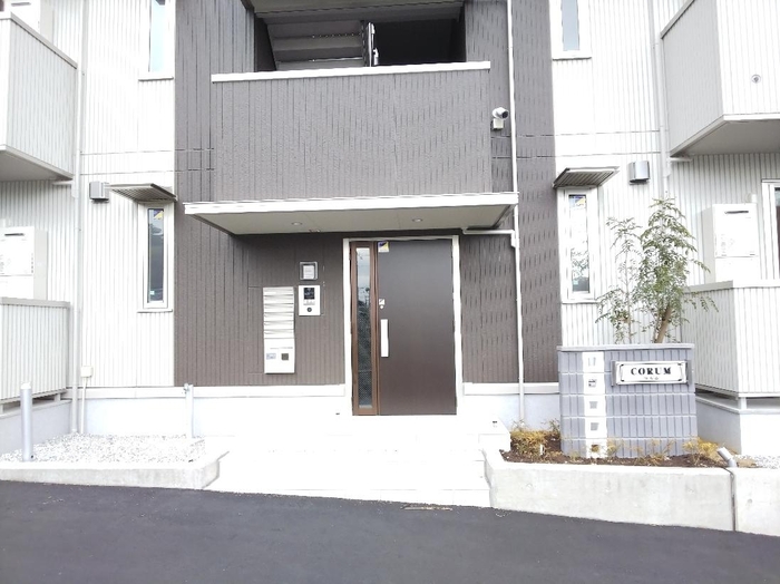 19/22 エントランス