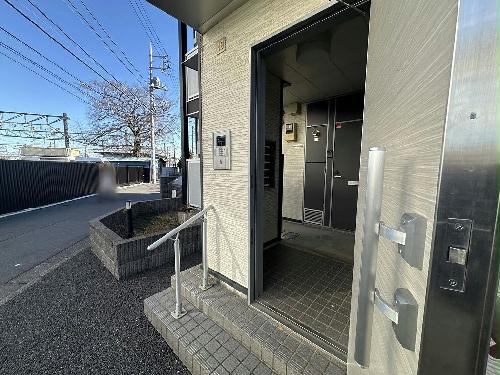 2/3 エントランス