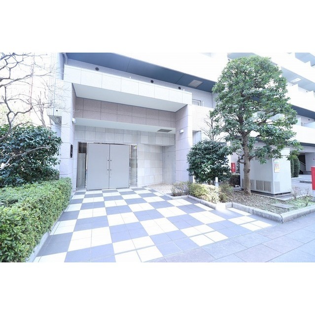 16/24 エントランス