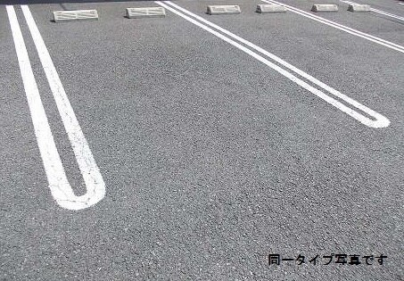 14/20 駐車場