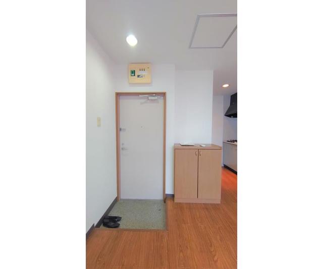 21/30 玄関