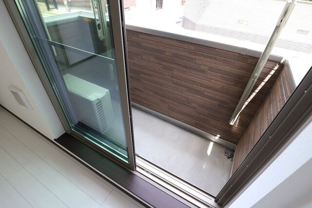 20/30 バルコニー