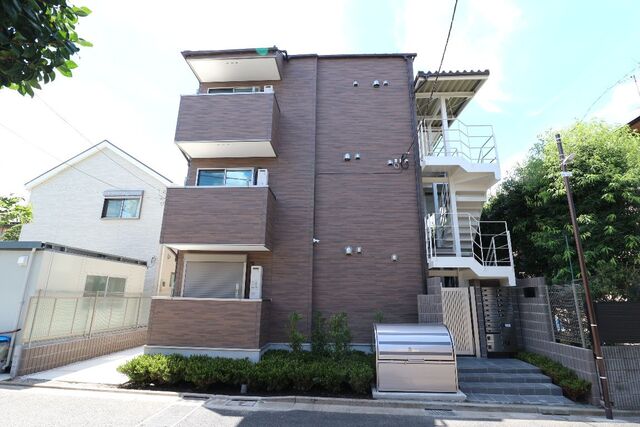 2/30 外観