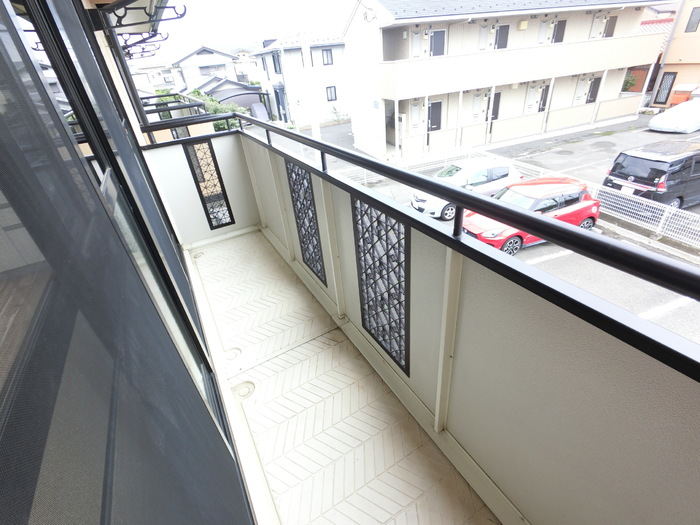 13/20 バルコニー