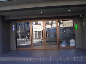 4/5 エントランス