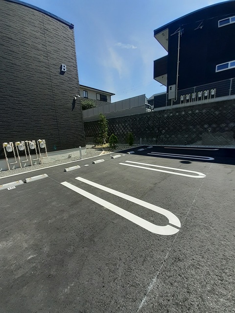 14/20 駐車場