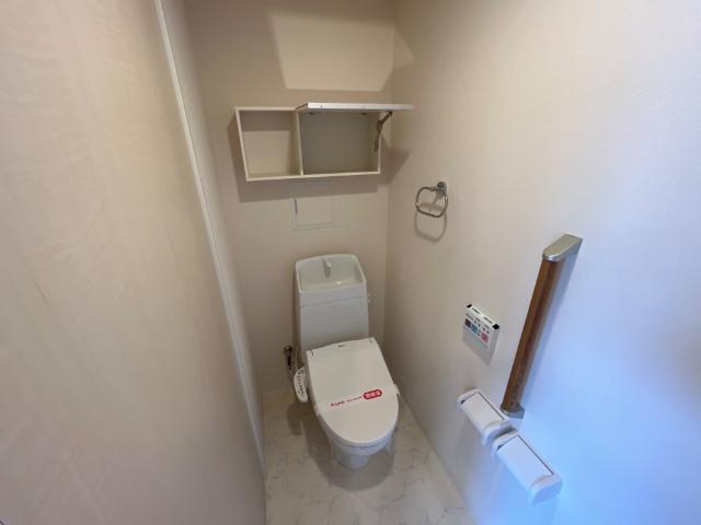 18/29 トイレ