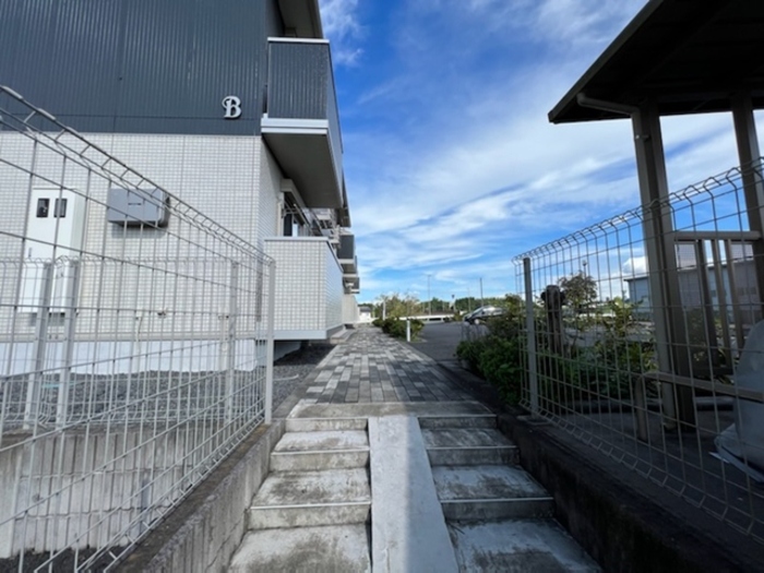 19/28 エントランス