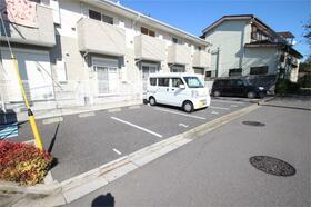 16/22 駐車場