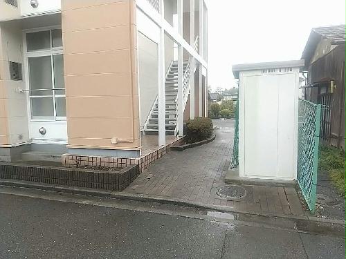 14/14 エントランス