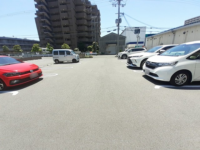 2/8 駐車場