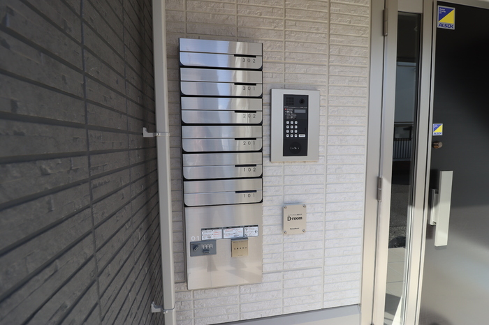 19/21 エントランス