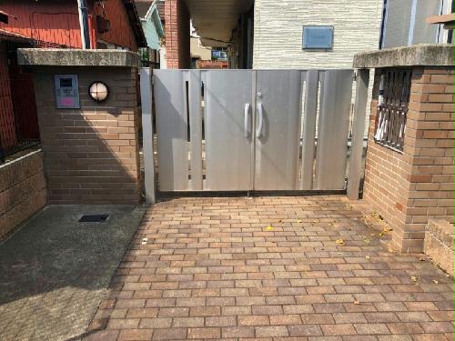 14/20 エントランス