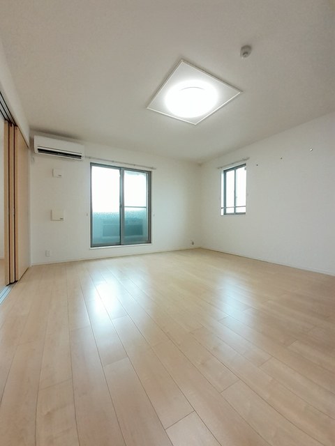 3/20 リビング/ダイニング