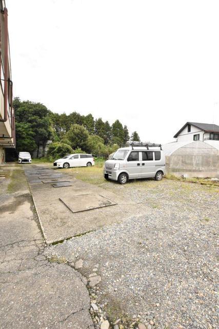 14/20 駐車場