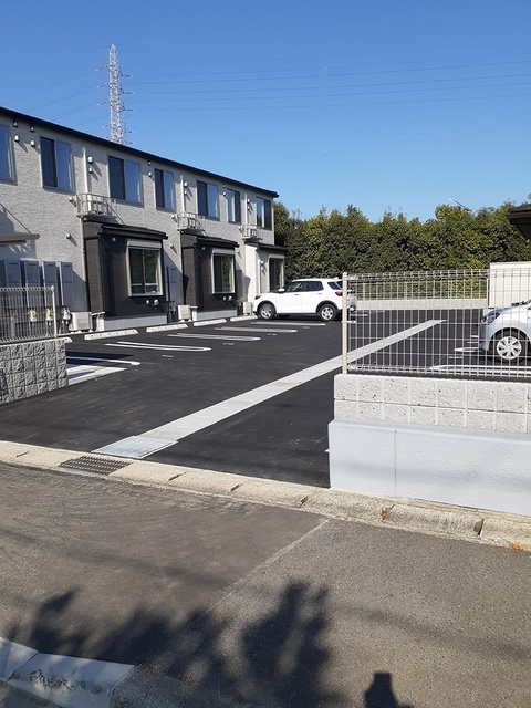 23/29 駐車場