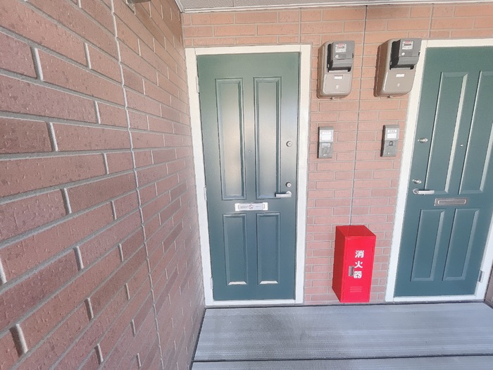 18/28 エントランス