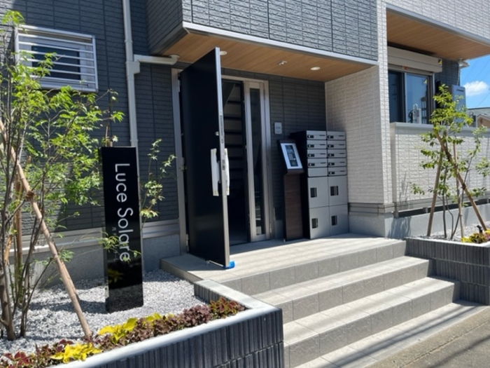 8/11 エントランス