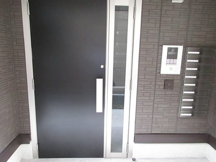 5/8 エントランス