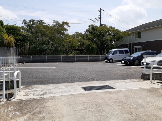 2/8 駐車場