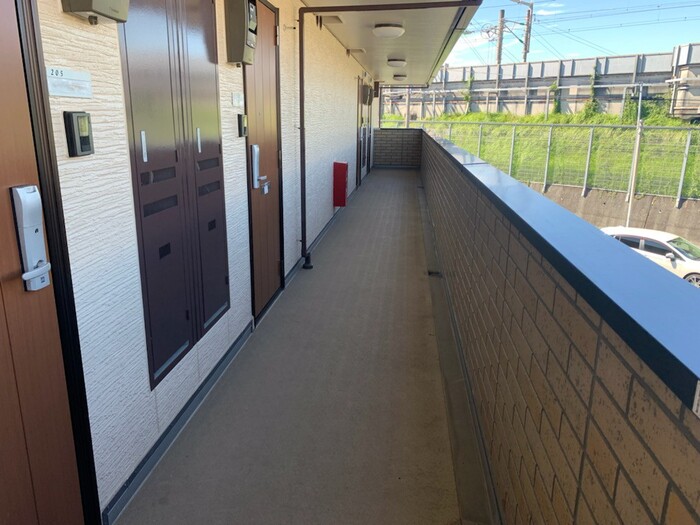 17/28 エントランス