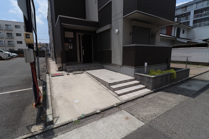 15/22 駐車場