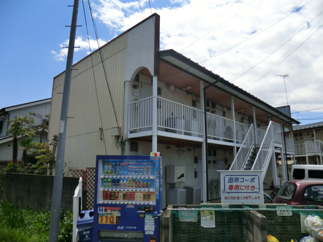 22/30 エントランス