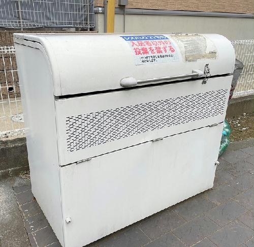 13/14 エントランス