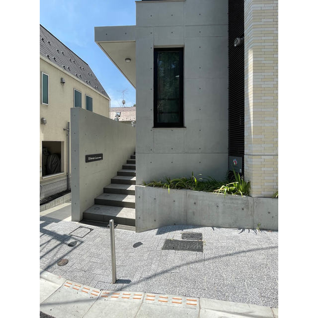 16/24 エントランス