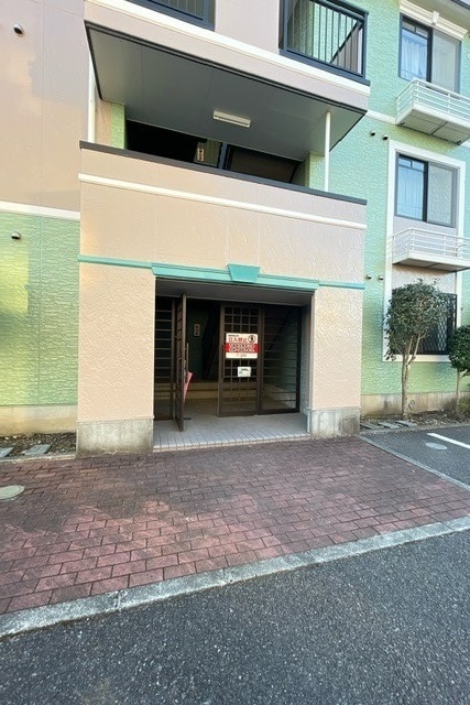 29/30 エントランス