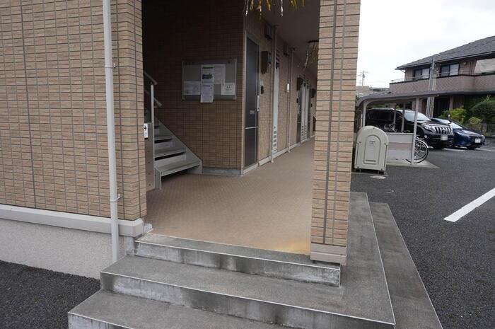 2/13 エントランス