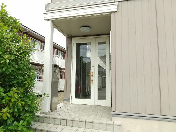 2/3 エントランス