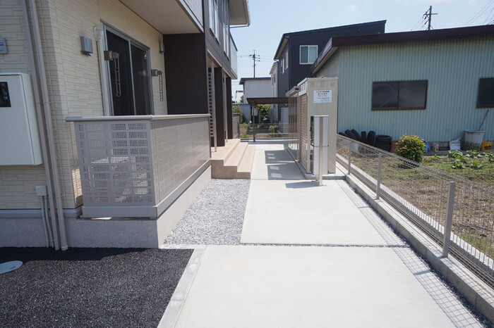 2/3 エントランス