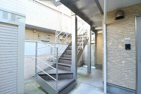 15/19 エントランス