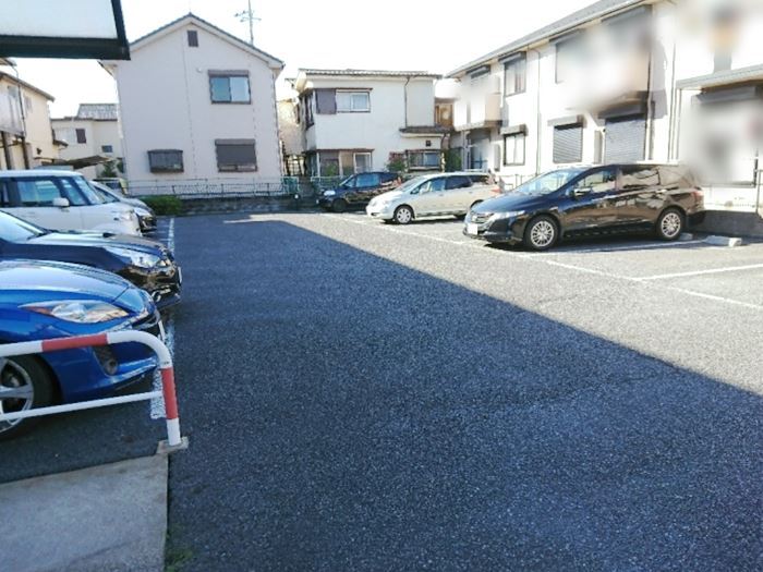 19/20 駐車場