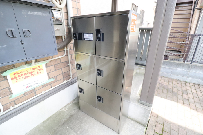 19/20 エントランス