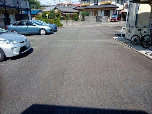 3/7 駐車場