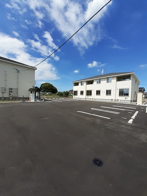14/20 駐車場